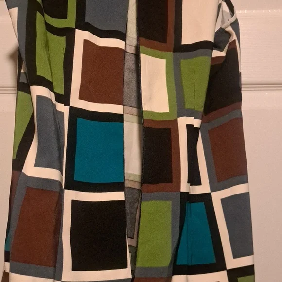 🟩🟫Colorful Geometric Dress With back zipper & neck buttons stylish/ unique,Fun - Picture 8 of 8